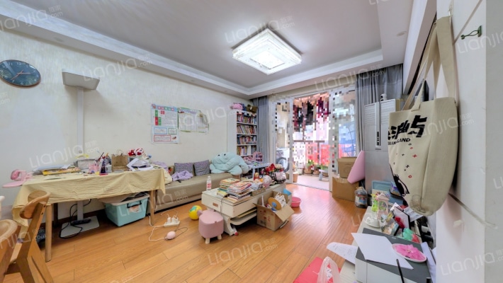 新城香溢璟庭(一期)二手房实景图