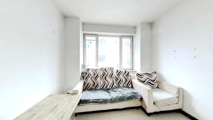 滨河社区二手房实景图