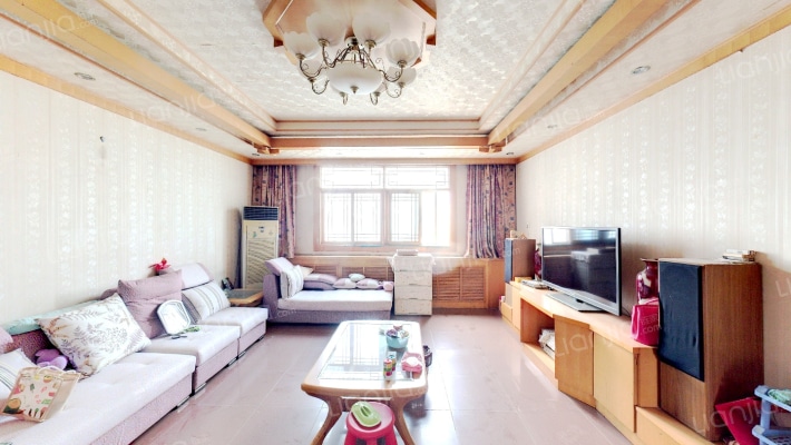 东三街北段5号院二手房实景图