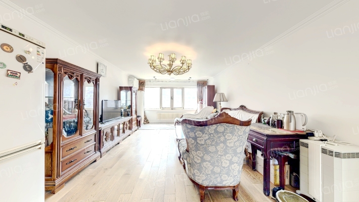 大西洋新城B区二手房实景图