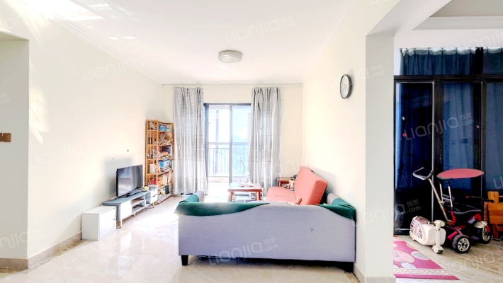 盛湾名居二手房实景图