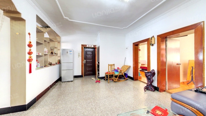 莲荷东路二手房实景图