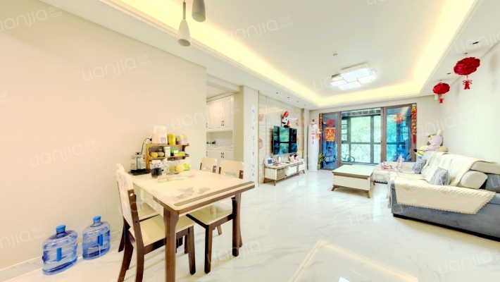 碧桂园天悦二手房实景图