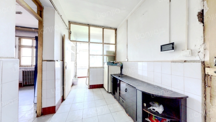 西安市糖酒公司莲湖路家属院二手房实景图