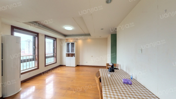 万科新里程二手房实景图