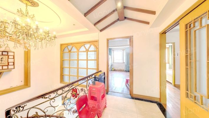 雅典居花园二手房实景图