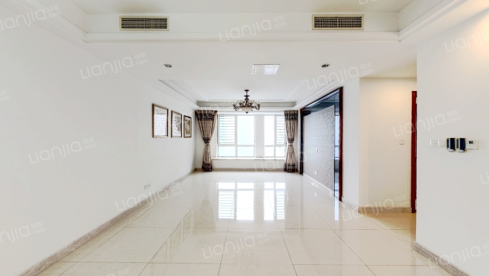 保利金香槟二手房实景图