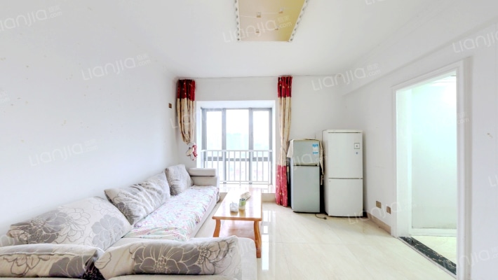 莲花新城三期二手房实景图