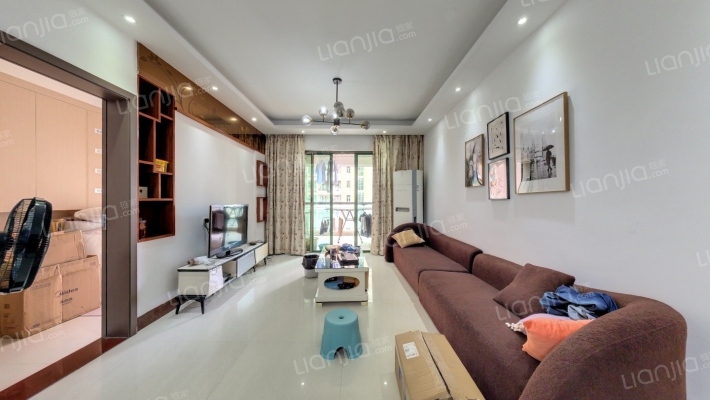 朗晴假日三期二手房实景图