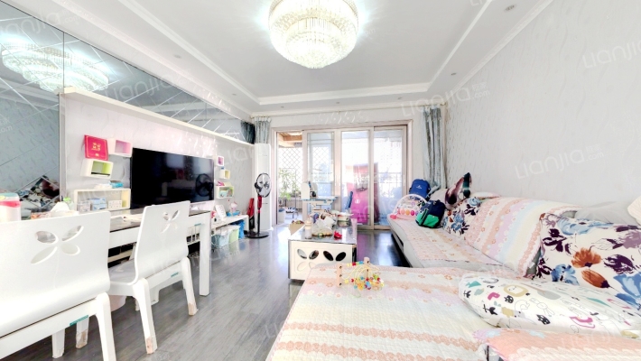 公园世家二手房实景图