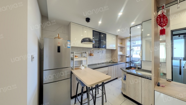 龙江里二手房实景图