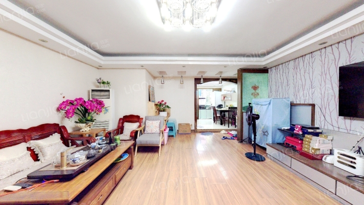 泰馨公寓二手房实景图