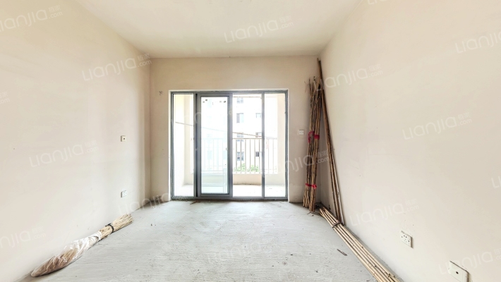 胜秀花苑二手房实景图