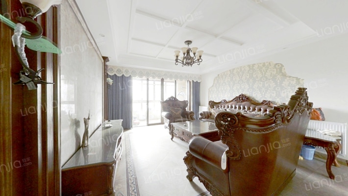 绿地悦城D区二手房实景图