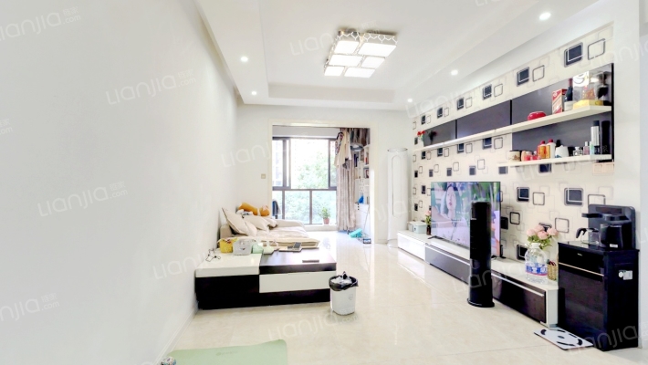 保利紫荆花语二手房实景图