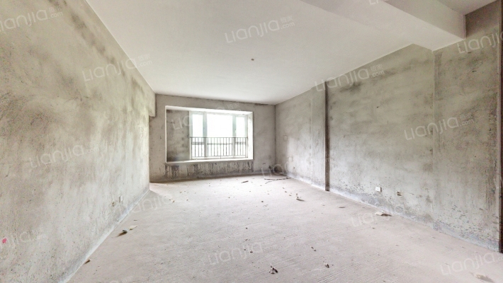 美林国际社区二手房实景图