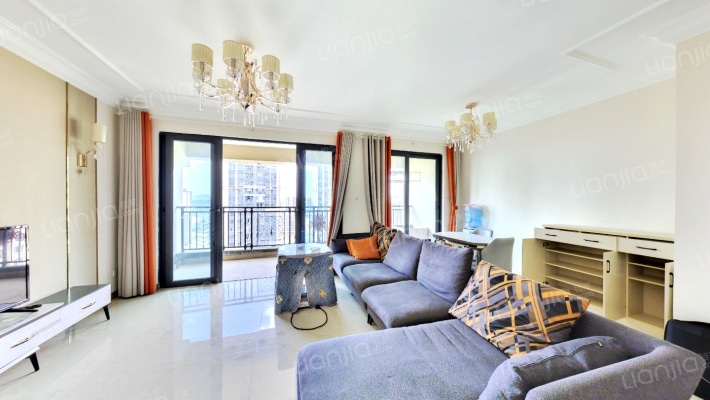 恒大文化旅游城8组团二手房实景图