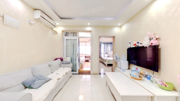 芸峰天梭派二手房实景图