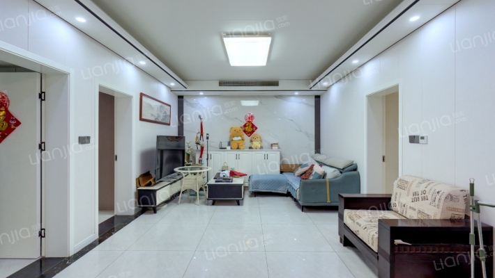 藕苑新村二手房实景图