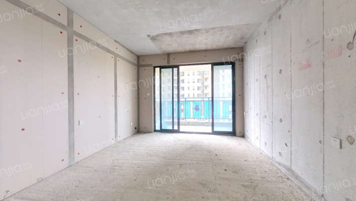 伊景园滨河苑二手房实景图