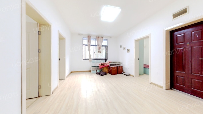 马房山教师小区二手房实景图