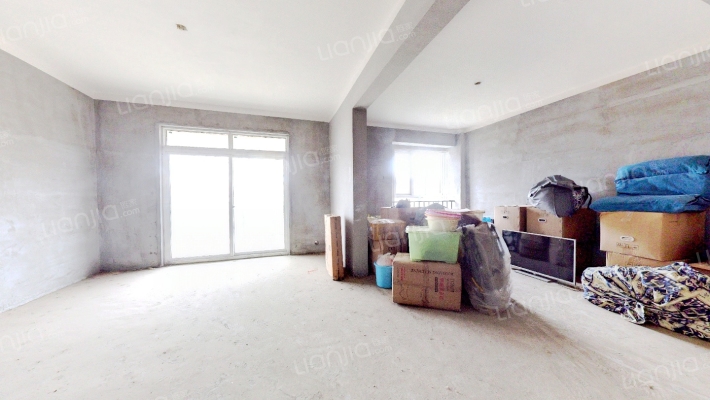 圣特立国际花园二手房实景图