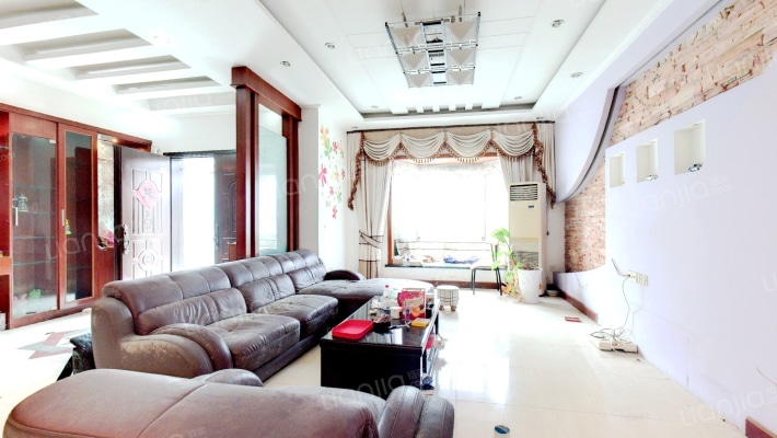 新洋花园二手房实景图