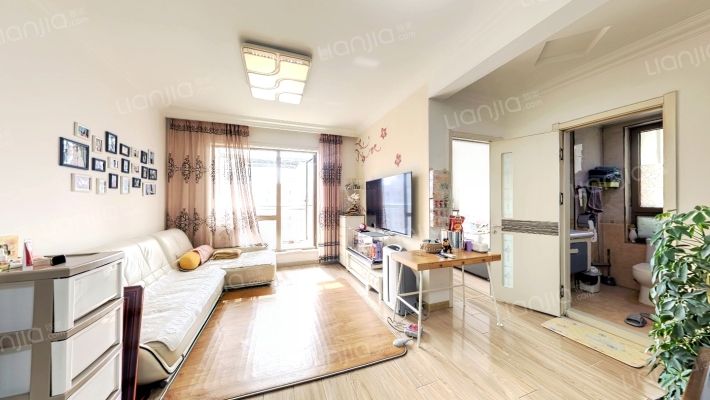 亿锋广场尚苑二手房实景图