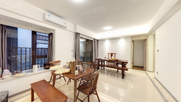 融创公园首府二手房实景图