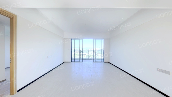 合景臻湖誉园二手房实景图