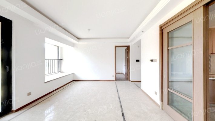 西阅星辰A区二手房实景图