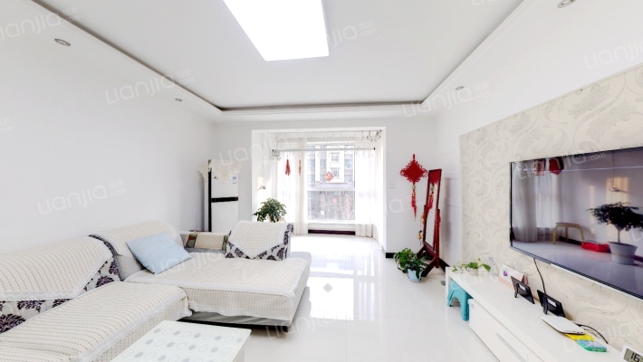 伊湾尊府二手房实景图