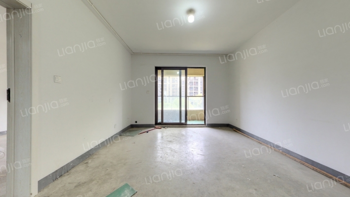 融创臻园二手房实景图