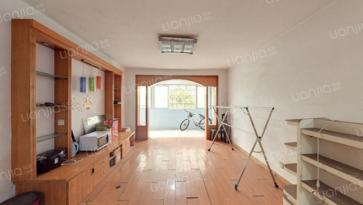 南昌大学南生活区二手房实景图