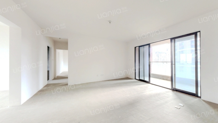 中德英伦联邦B区二手房实景图