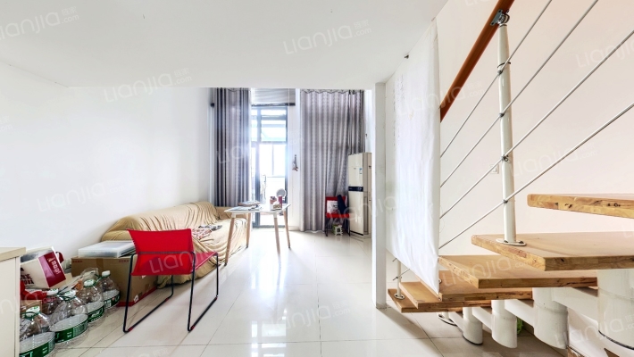 中城商务广场二手房实景图