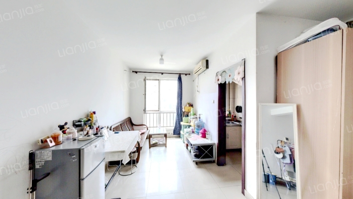 悦园二手房实景图