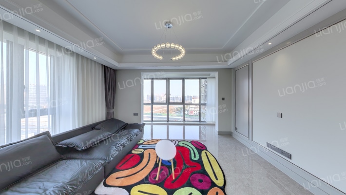 东品和院二手房实景图