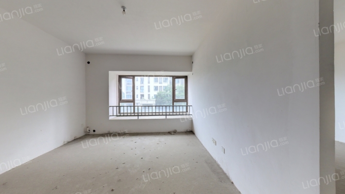 九龙仓时代小镇1号府邸二手房实景图