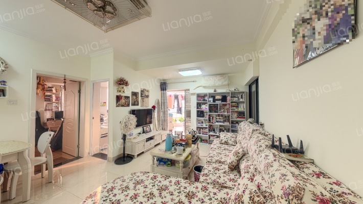 西铁馨寓二手房实景图