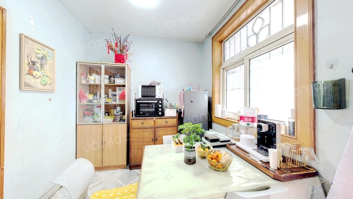 商贸城二手房实景图