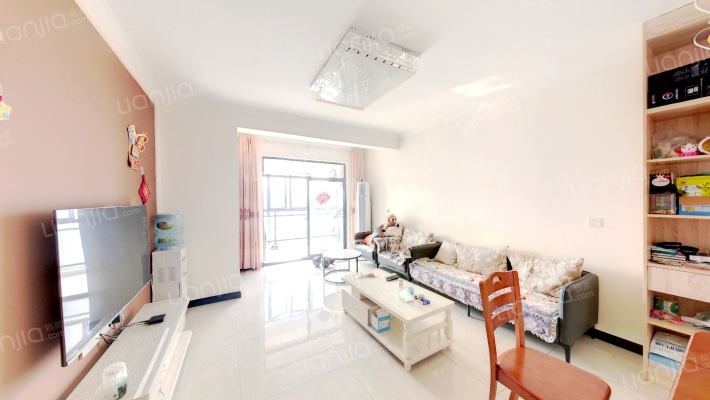 剑桥名门二手房实景图