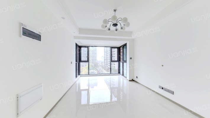 铂悦世家二手房实景图