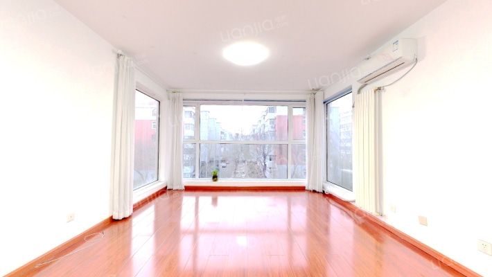 山水名园领海阁二手房实景图