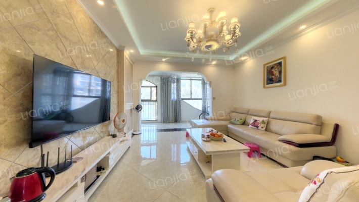 君悦名筑二手房实景图