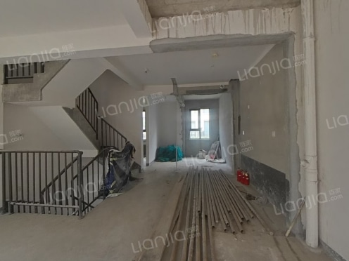 整租·燕回江南院 4室2厅 南