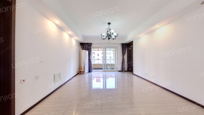 万科城市之光北区二手房实景图