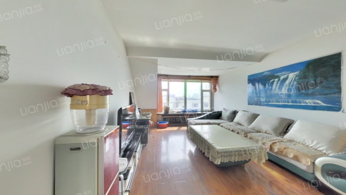 江畔明珠一区二手房实景图