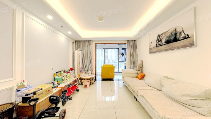 招商依云上城三期二手房实景图