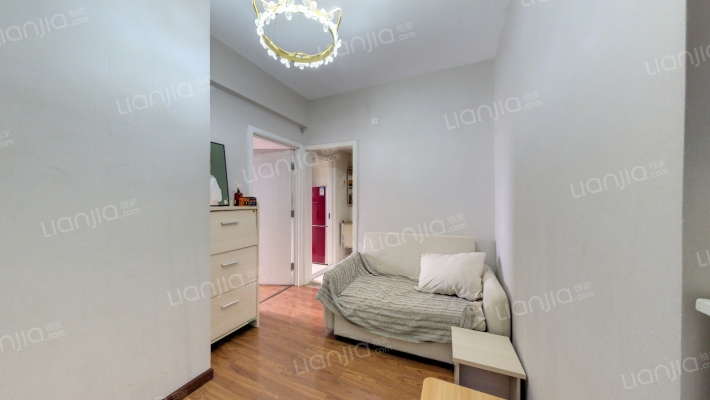 国际家纺城绣色A区二手房实景图